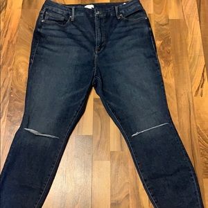 Good American Good Waist Crop Raw Edge